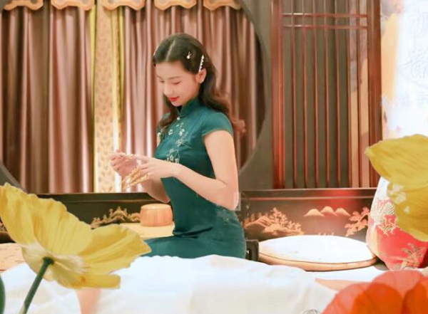 月初去青岛市南桑拿私人会馆,花样真是惊呆我了