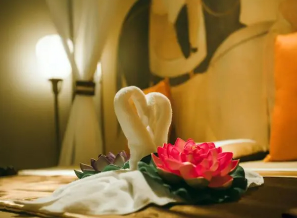 青岛市南高档精油按摩休闲会所环境风采（三）